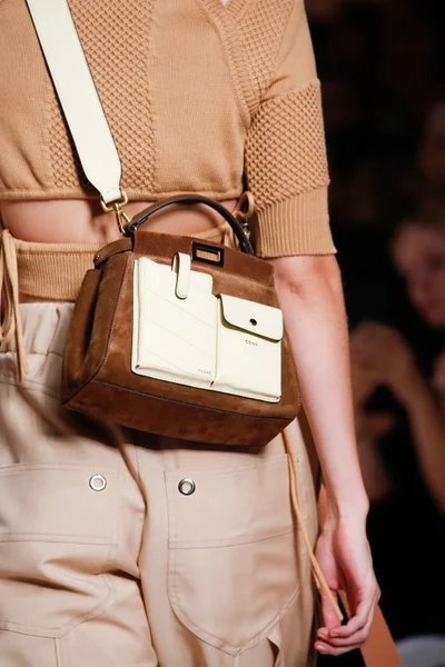 Look 89